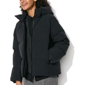 Women’s Uniqlo Seamless Down Parka- Black